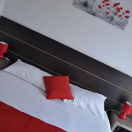 Marne-la-vallee-bry-sur-marne Hotel