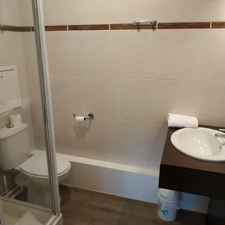 Hotel Marne-la-vallee-bry-sur-marne 2*