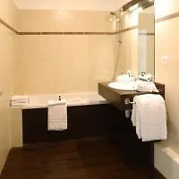 Marne-la-vallee-bry-sur-marne Hotel 2*